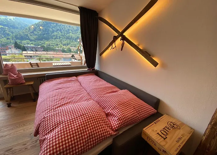 Apartman Hoch3 *